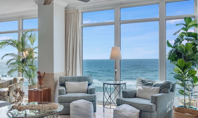 Crescent Beach Condo | BR Beautiful Condo with fabulous views, spring/summer open book now!