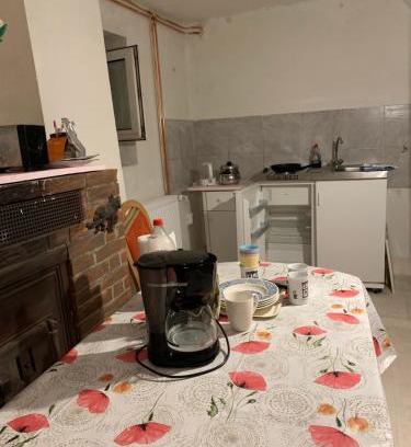 Erkeln Apartment | Brakel Monteu Wohnung 1