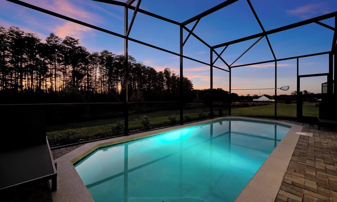Four Corners House | Brand New 5BR with Avengers & Disney Themes, Pool