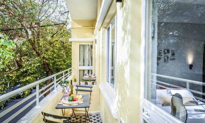 Florentin Apartment | Brand New Bauhaus Living with Balcony and a Roof Top 21