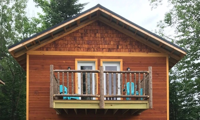 Inlet Cottage | Brand New Beach Front Cottage, located on 4th Lake, walking distance to town.
