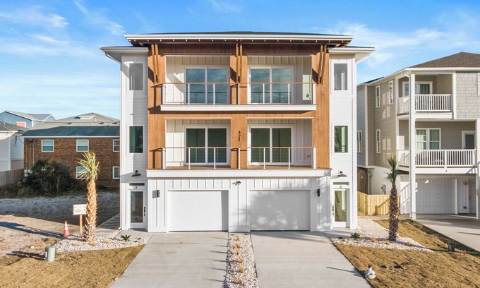 Kure Beach House | Brand New Home on Kure Beach Saltwater Serenade