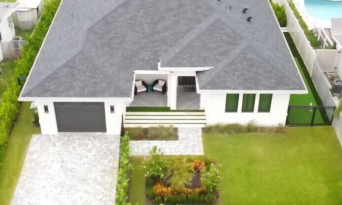 Lauderdale Isles House | Brand New Luxury Tropical Villa with Pool, Dock & Minutes to Hard Rock + Beach + FLL + Downtown Ft Lauderdale