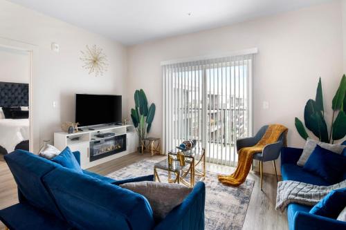 George Bush Park/Eldridge Apartment | BRAND NEW Luxurious, Spacious, Gated 2bd Apt