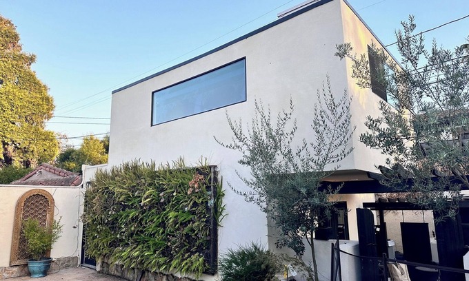 Beverly Grove Villa | Brand New Spacious 1bdrm Villa by Beverly Hills/Grove-Best Part of Los Angeles