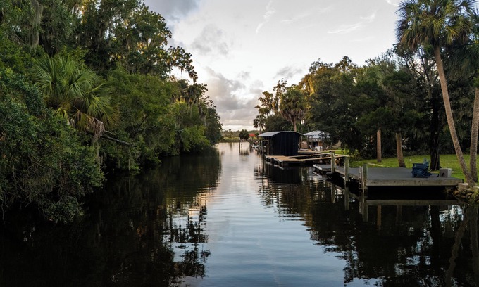 Crystal Shores House | BRAND NEW! Waterfront Home With Pool, Hot Tub and Canal Access in Crystal River
