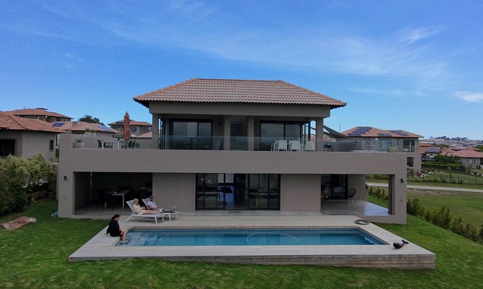 Plettenberg Bay Villa | Brandnew villa for the best time with family or friends