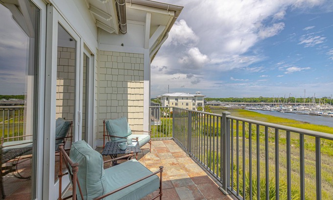 Saint Simons Island Condo | Breathtaking Views of the Inter-coastal Waterway and St. Simons Island Marina