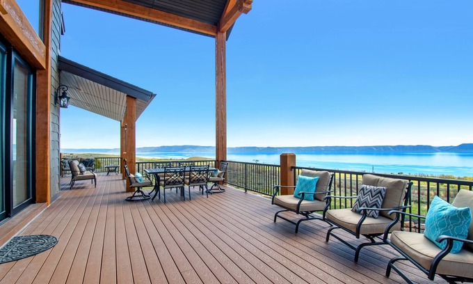 Fish Haven Cabin | Breathtaking Lake Views | 7-Acre Private Retreat w/Theater & Pickleball