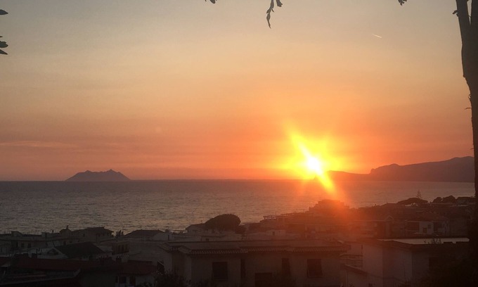 Sperlonga Apartment | Breathtaking views of the sea!