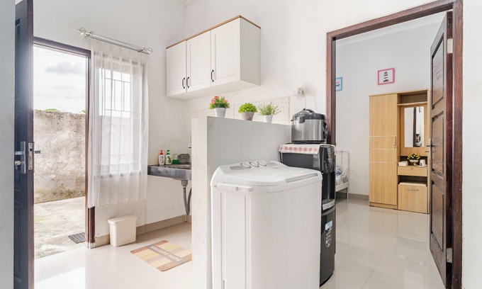 Kecamatan Labuapi House | Breeze Garden Inn