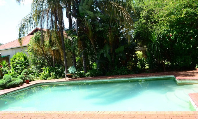 Bulawayo Bed & Breakfast | Breeze Guest House