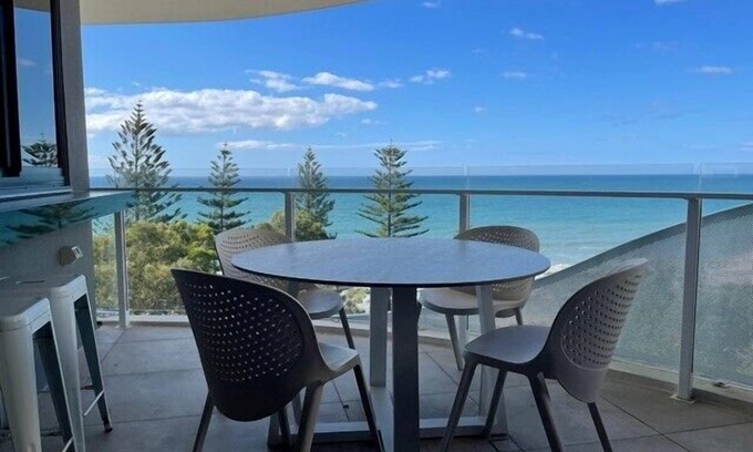 Mooloolaba Apartment | Breeze - Luxury Mooloolaba Apt with Ocean Views!