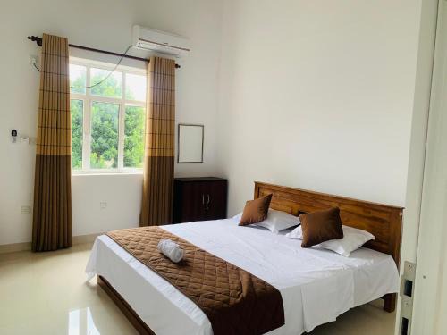 Battaramulla Apartment | Breezy Brand-New Green Tops Villa