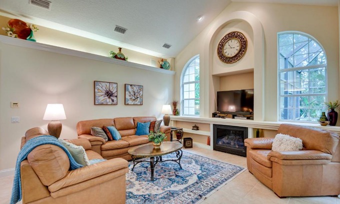 Palm Coast House | Breezy Palm Coast Golf Retreat with Pool and Lanai!