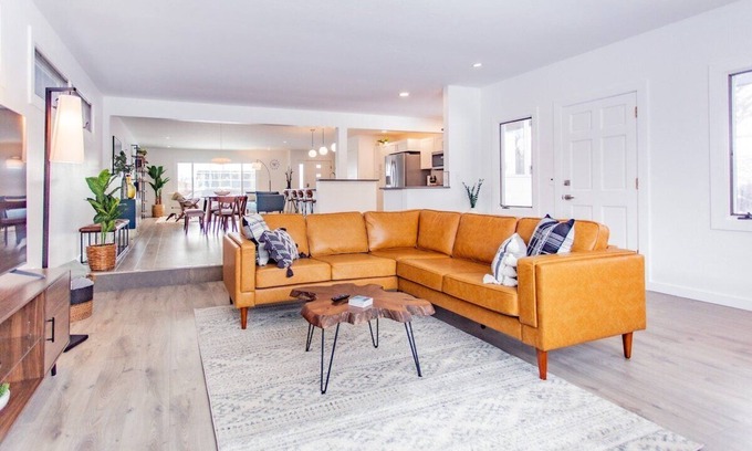Bozeman House | Bridger Hawk Duplex (NEW)