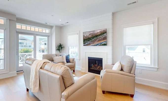 North End Condo | Bright 3-Bedroom Home in the Heart of Ocean City