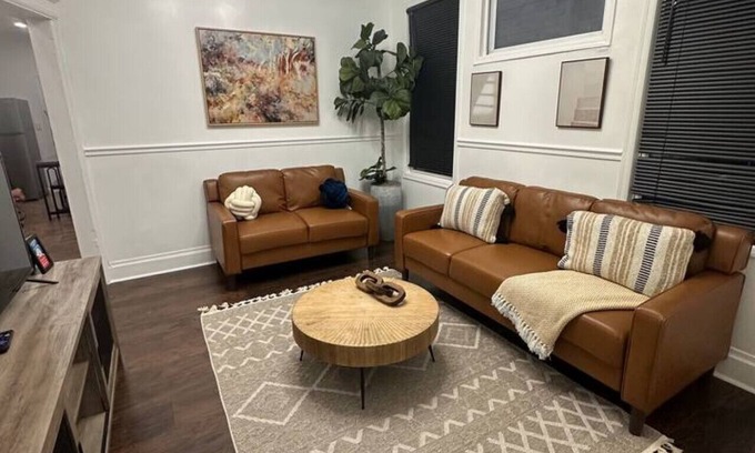 Weequahic House | Bright 3BR Home in NYC, Near Downtown & NYC, EWR
