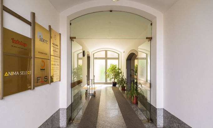 Magenta Apartment | Bright and Central Studio - perfect location for city tourism