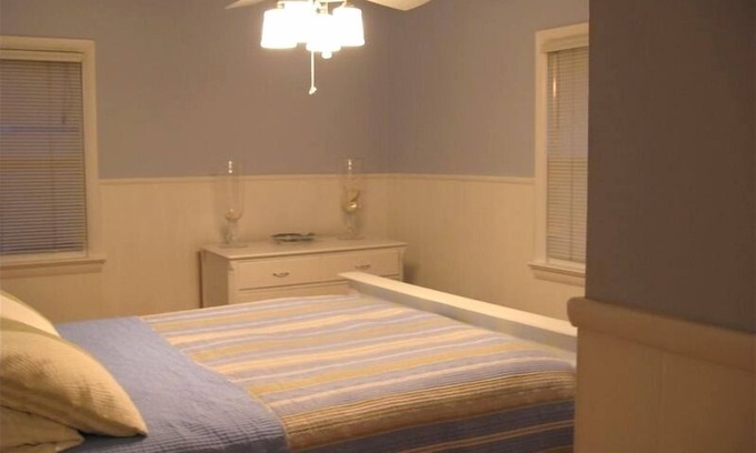 Avalon Condo | Bright and Cozy Beach Block - Avalon, New Jersey! Aug 23-29 Partial week Avail!