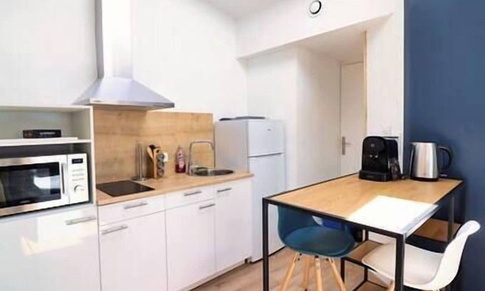 Arras Apartment | Bright and fully equipped studio