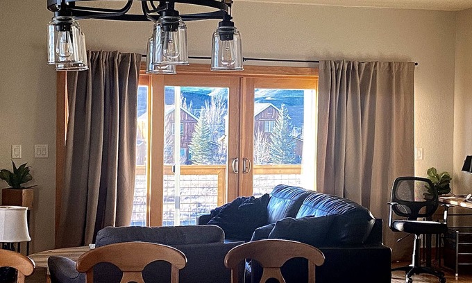 Grand Elk Ranch House | Bright and open 2 story, 3 bedroom townhome