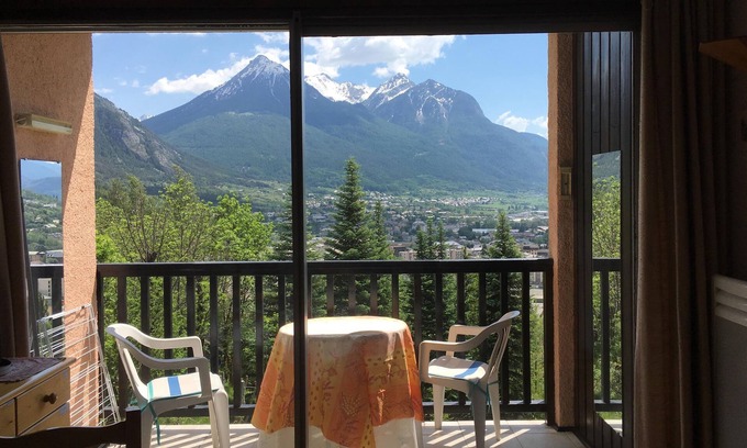 Briancon Apartment | Bright and quiet Studio - 2 to 4 people - Briançon (Hautes Alpes)