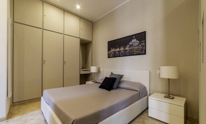 Rione XVI Ludovisi Apartment | Bright Apartment near Villa Borghese