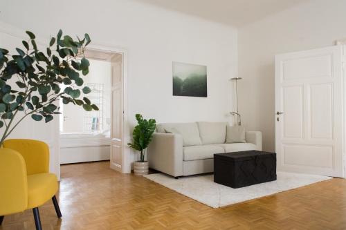 Graz City Centre Apartment | Bright City Apartment