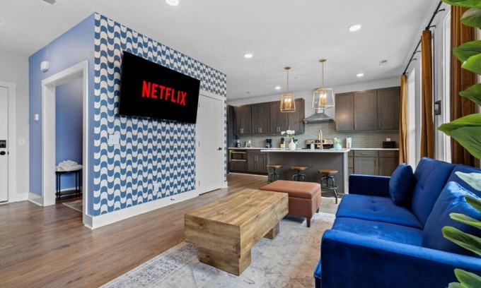Talbot's Corner Apartment | Bright Family 1BR | Sleeps 4 | Near Nashville DT!