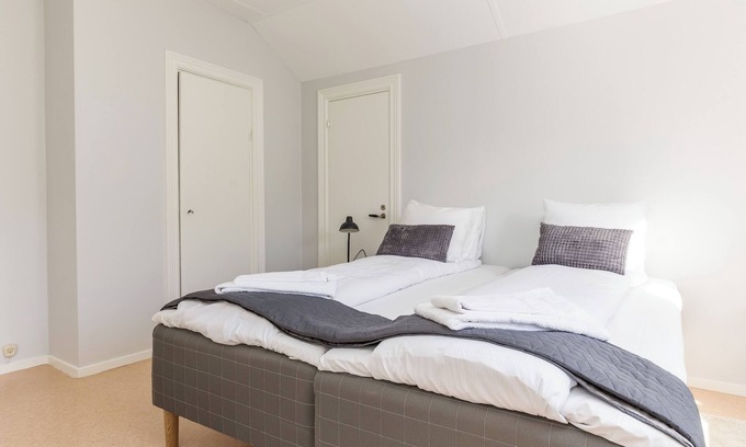 Kopparberg Apartment | Bright, fresh apartment in the heart of Kopparberg