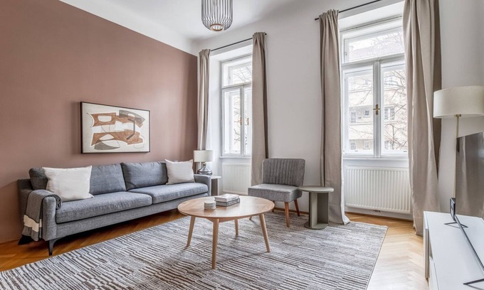 Stuwerviertel Apartment | Bright Leopoldstadt 2BR w/Elevator, nr U1 & U2, by Blueground