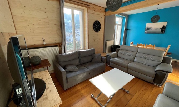 Gerardmer Apartment | Bright nest with mountain view in Gérardmer