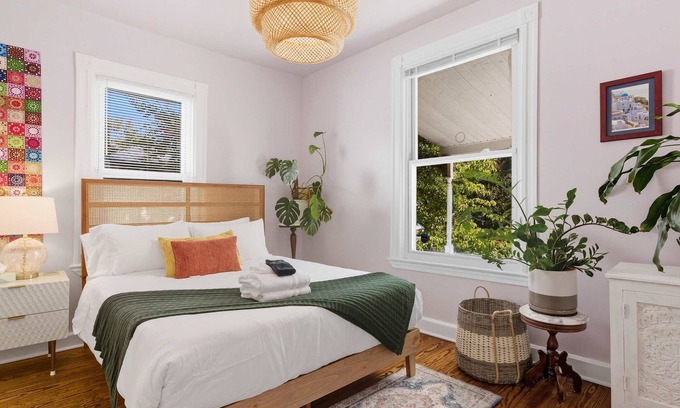 Mount Rainier Apartment | Bright & Spacious 3BR Cottage Minutes to DC