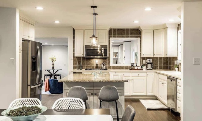 Broad Ripple House | Broad Ripple Falcon Crestview Bungalow