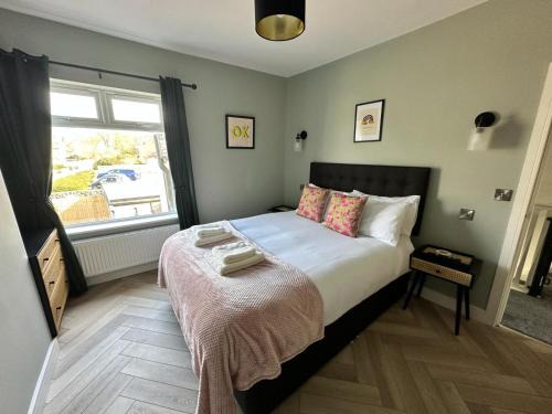 Hornsea Apartment | Bronte Cottage - Quirky, central, 2bed, seaside