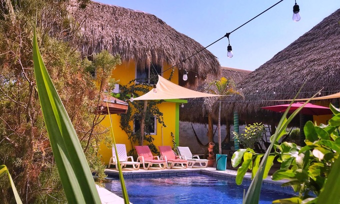 El Paredon Hotel | Brunette Beach