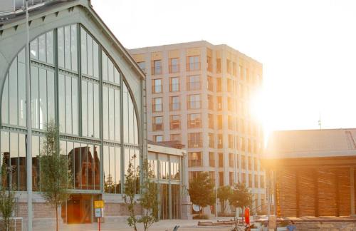 Sint-Jans-Molenbeek Apartment | Brussels City Chambers