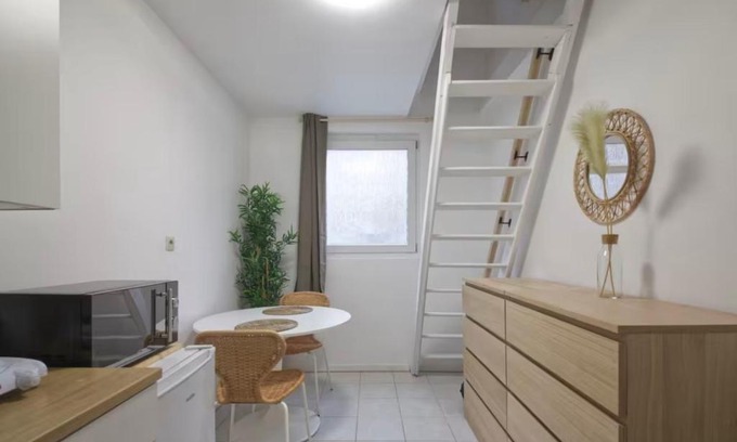 Sint-Jans-Molenbeek Apartment | Bruxelles Nid Douillet et Chaleureux