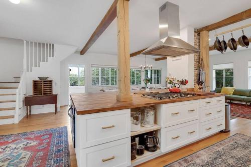 Limerick House | Bryant Farm Limerick