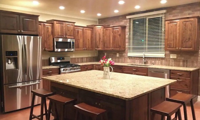 Panguitch House | Bryce Canyon, Zion National Park A Six K