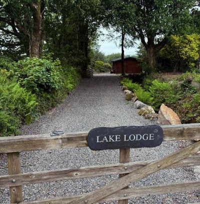 Glogue Cabin | Brynmeini Lake Lodge