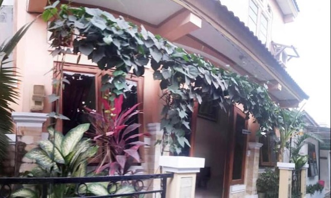 Malioboro Hostel | Bu Purwo Homestay Syariah