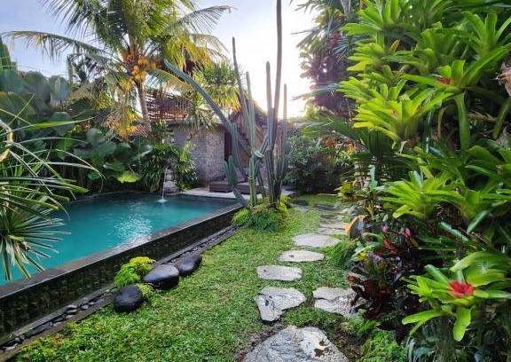 Nyuh Kuning House | BUDA AMITABA