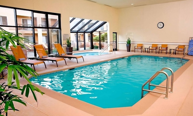Bridle Trails House | Budget-Friendly Getaway! 2 Modern Units, Pet-Friendly, with Indoor Pool!