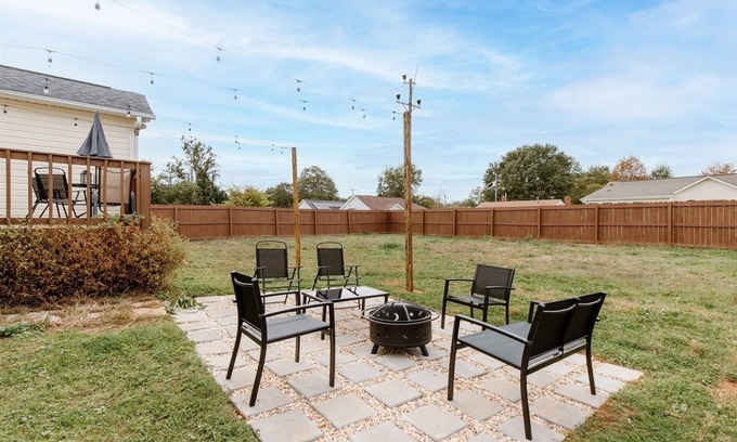 Parker House | Budget home for large families in West GVL