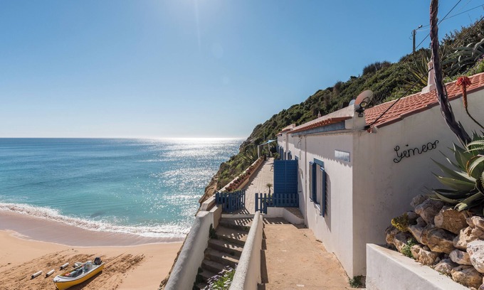 Benagil House | Bungallow on Benagil Beach