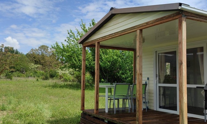 Saint-Martin-de-la-Brasque House | Bungalow at the foot of the Luberon - 5mn from Etang de la Bonde