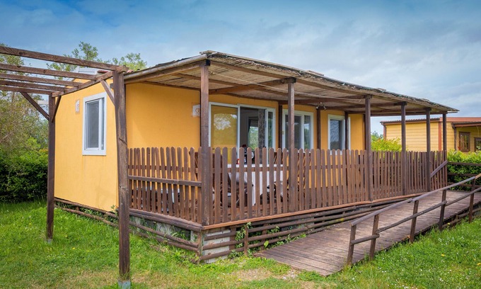 Bibbona House | Bungalow 'Sole2' with Shared Pool, Private Terrace and Air Conditioning