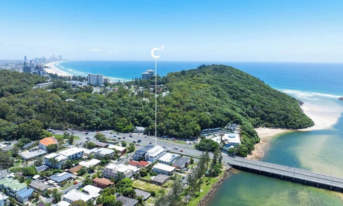 Burleigh Heads House | Burleigh Heads Luxury Townhouse